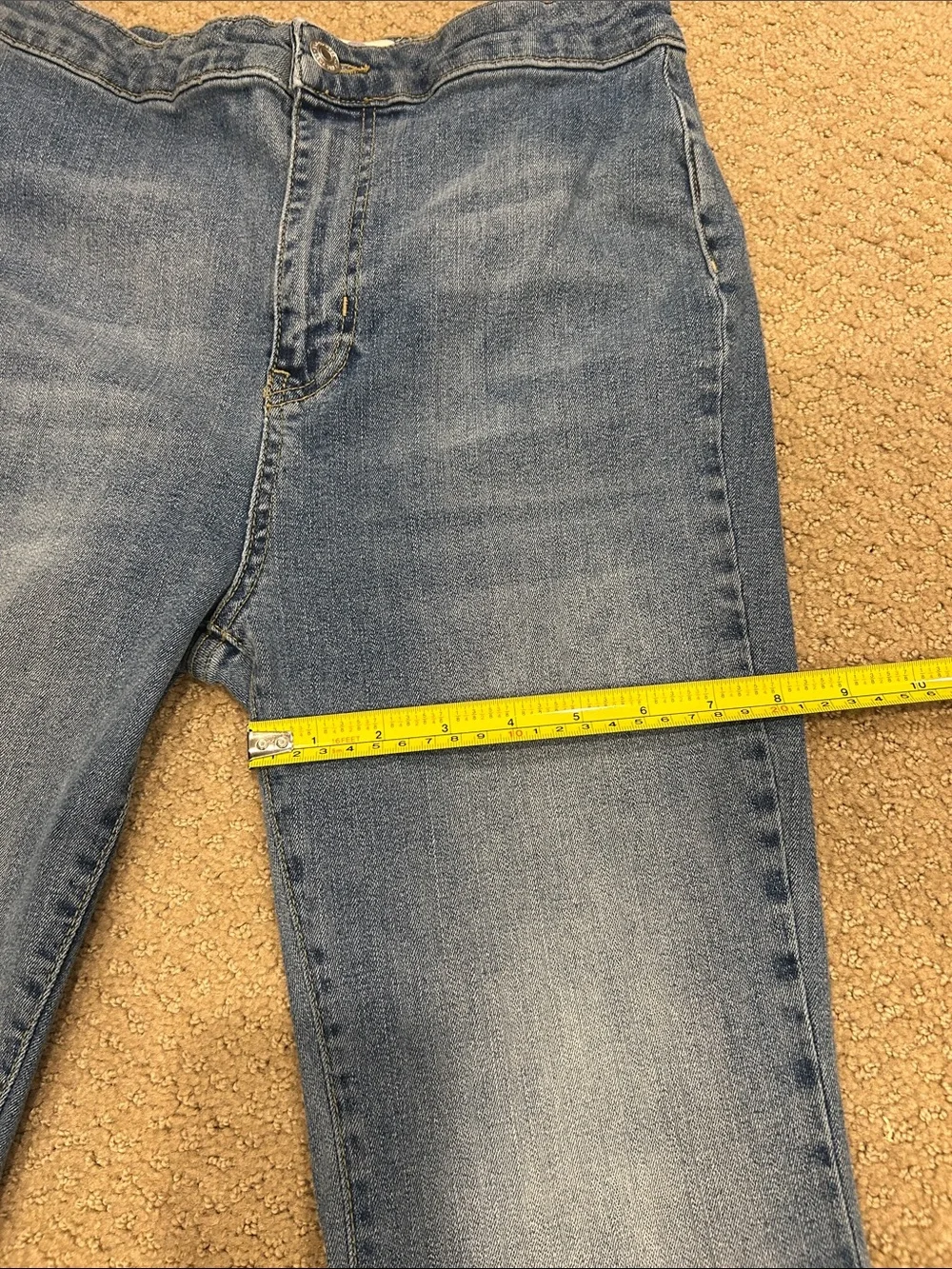 We The Free Extreme Wide Leg Flare Jeans Women’s Size 28